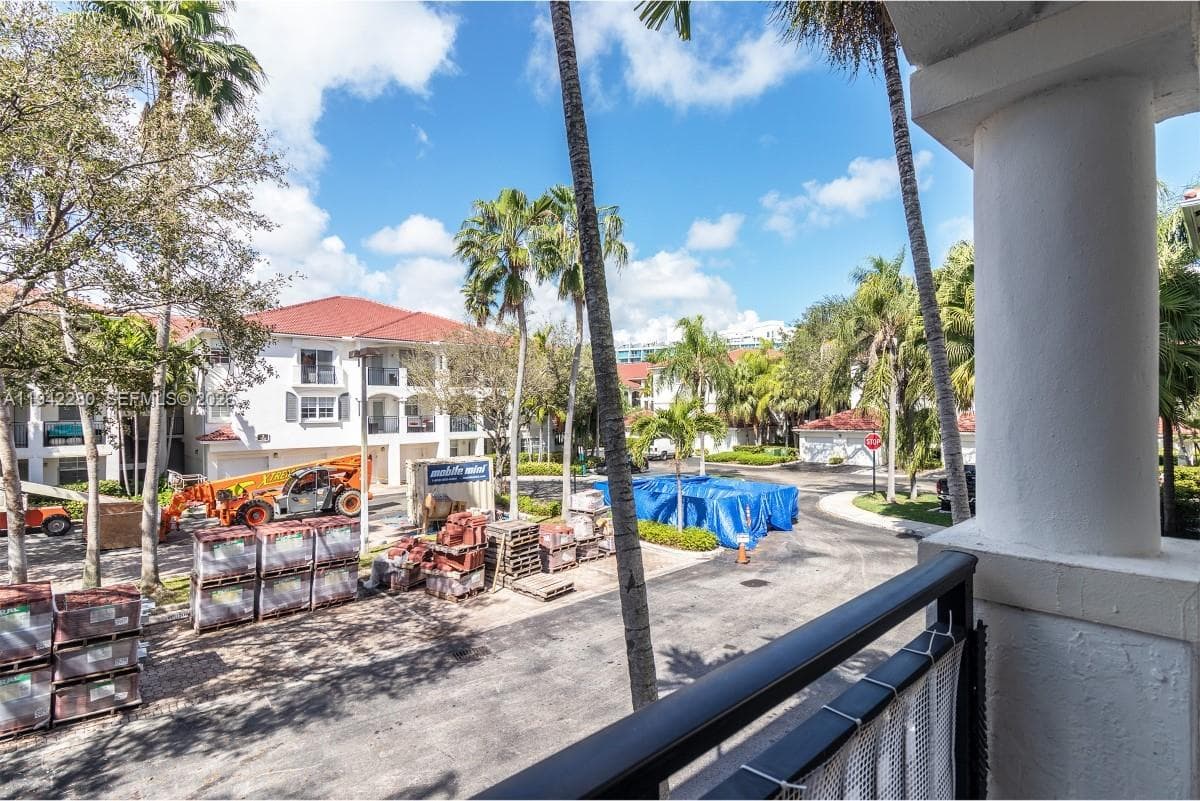 VILLAGE BY THE BAY CONDO · #6206 in Aventura - Photo 43