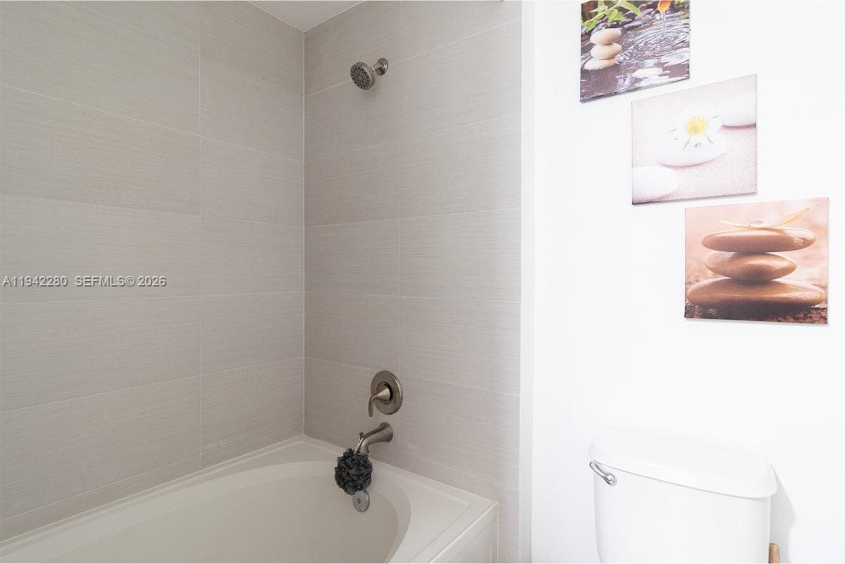 VILLAGE BY THE BAY CONDO · #6206 in Aventura - Photo 29