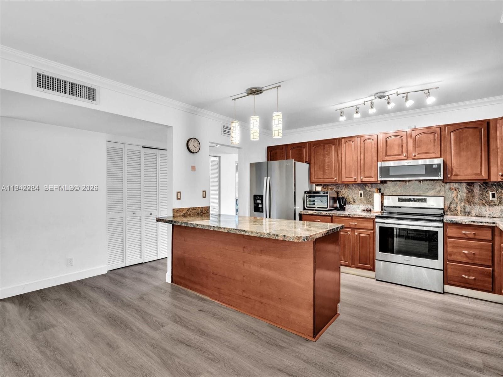 VILLA DORADA CONDO NO 2 · #208-7 in Aventura - Photo 2