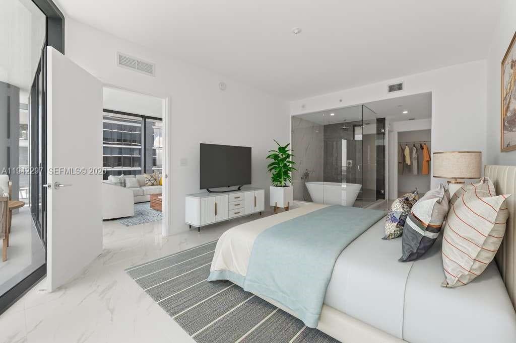 700 Ne 24 · #4907 in Miami - Photo 17