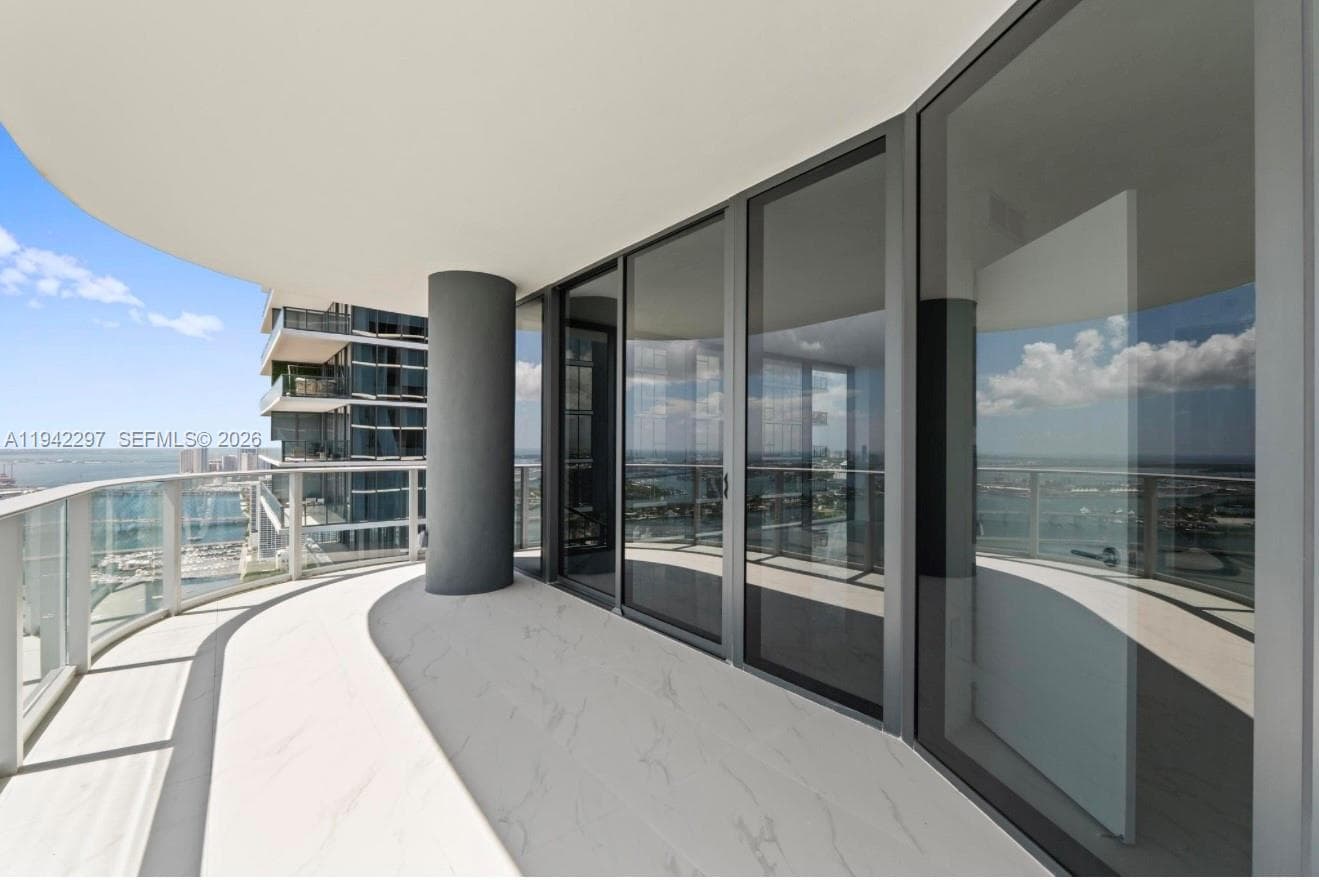 700 Ne 24 · #4907 in Miami - Photo 5