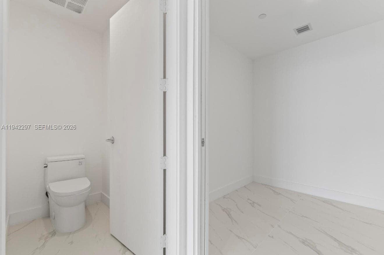 700 Ne 24 · #4907 in Miami - Photo 20
