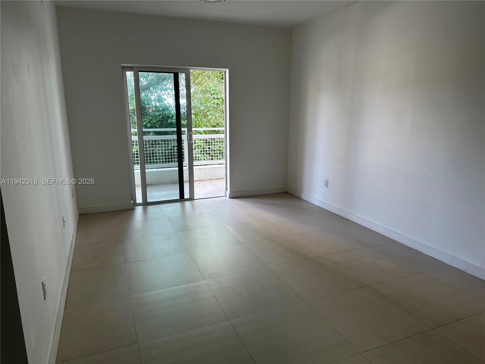 BAHIA BISCAYNE CONDO · #301 in Miami - Photo 5