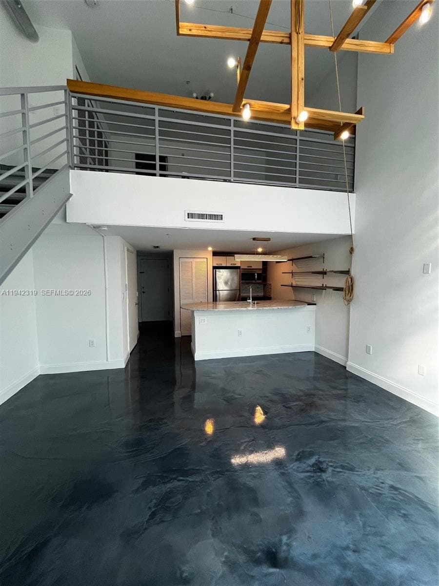 VILASOL CONDO · #17 in Miami Beach - Photo 2
