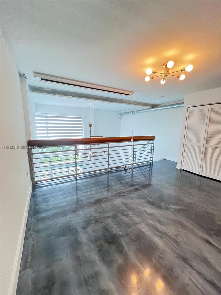 VILASOL CONDO · #17 in Miami Beach - Photo 7