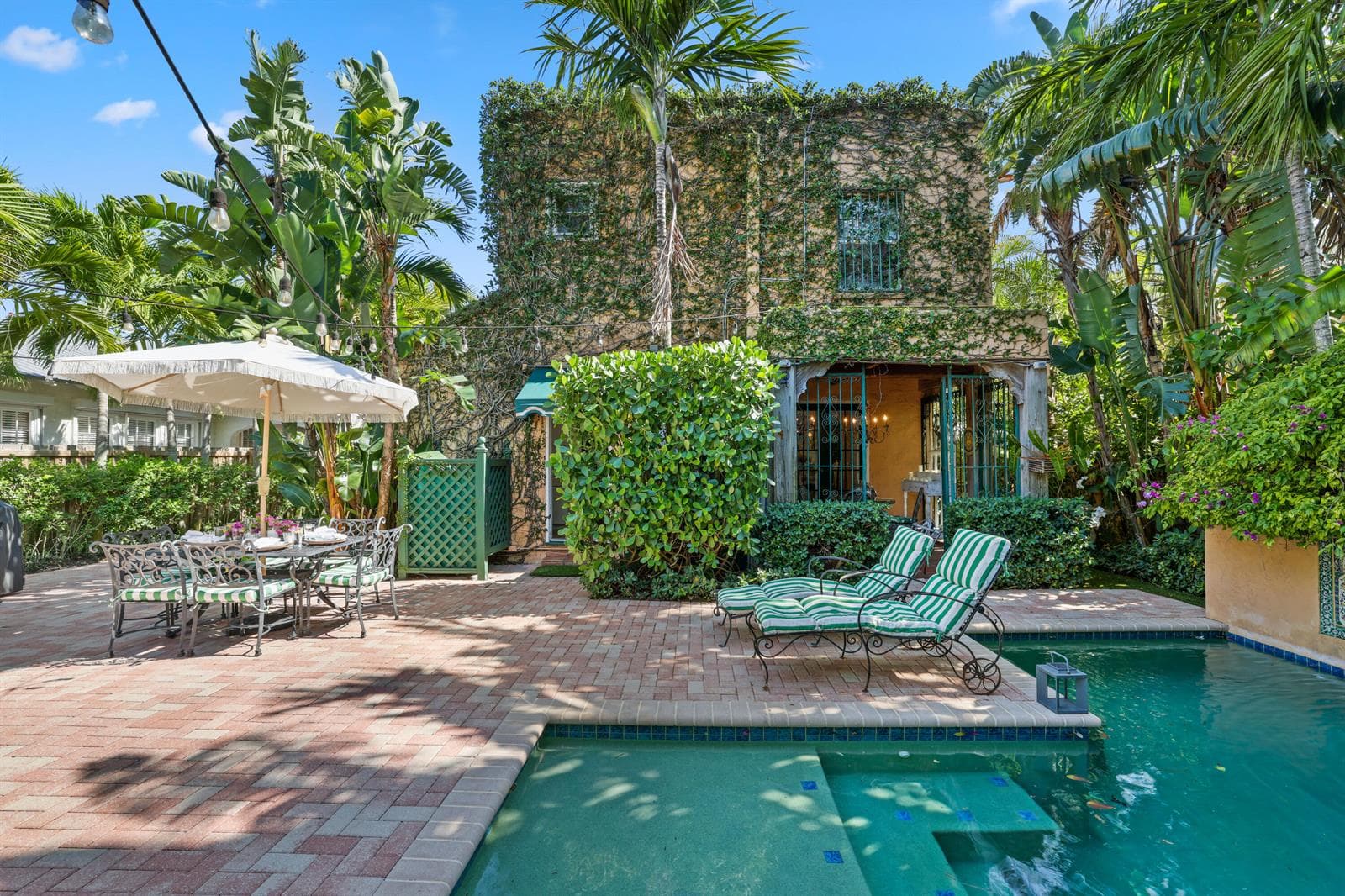 325 Greymon Drive - 46.jpg-FULL