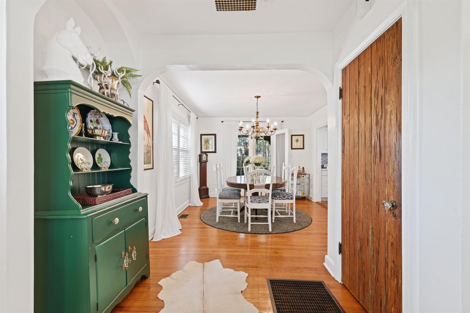 325 Greymon Drive - 13.jpg-FULL