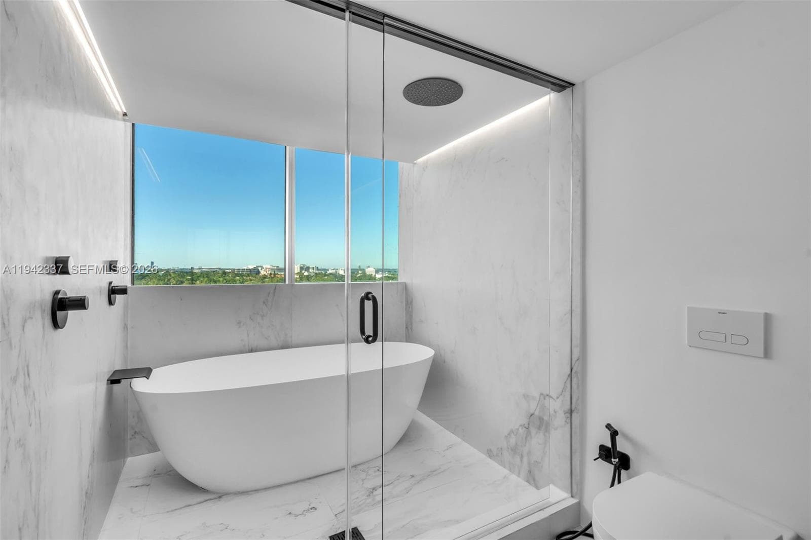 KING DAVID TOWERS CONDO · #1201 in Miami Beach - Photo 44