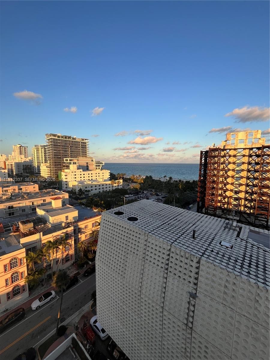 KING DAVID TOWERS CONDO · #1201 in Miami Beach - Photo 21