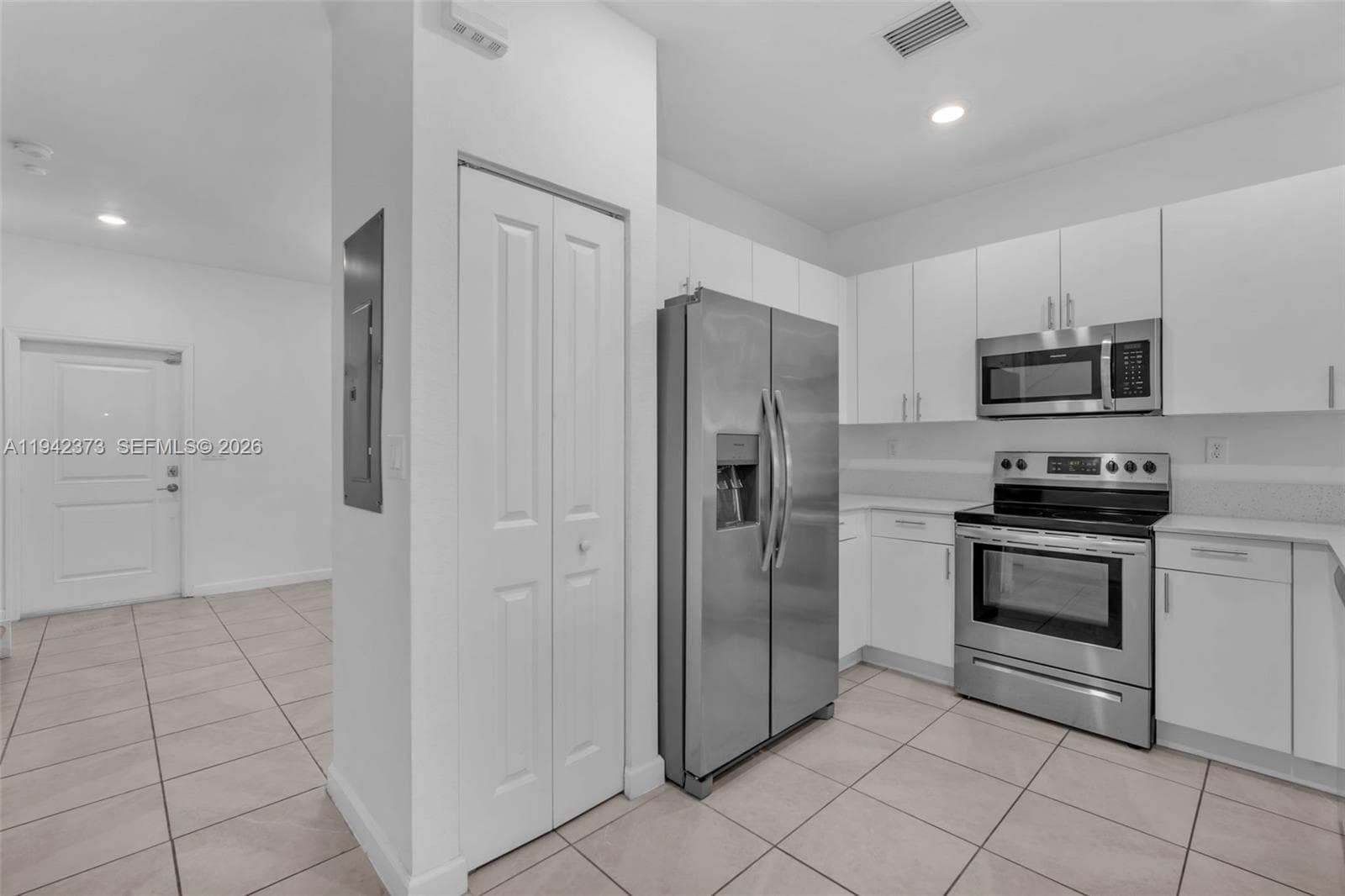 11869 SW 246th Ter photo 12