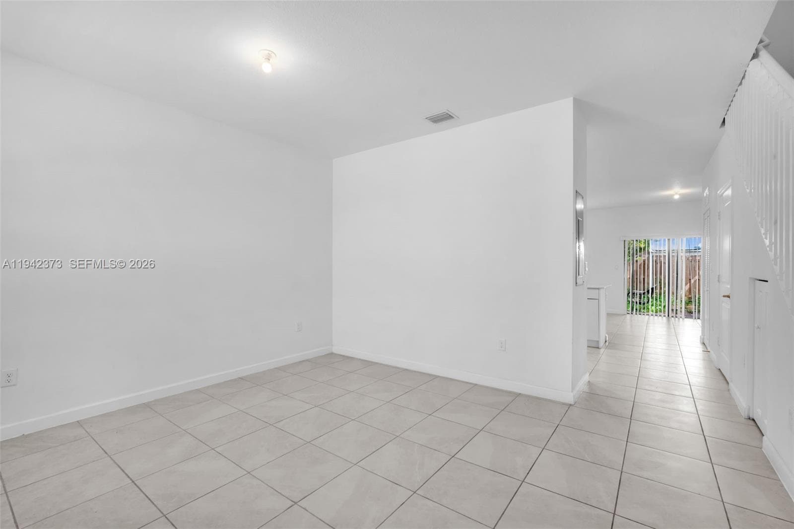 11869 SW 246th Ter photo 5