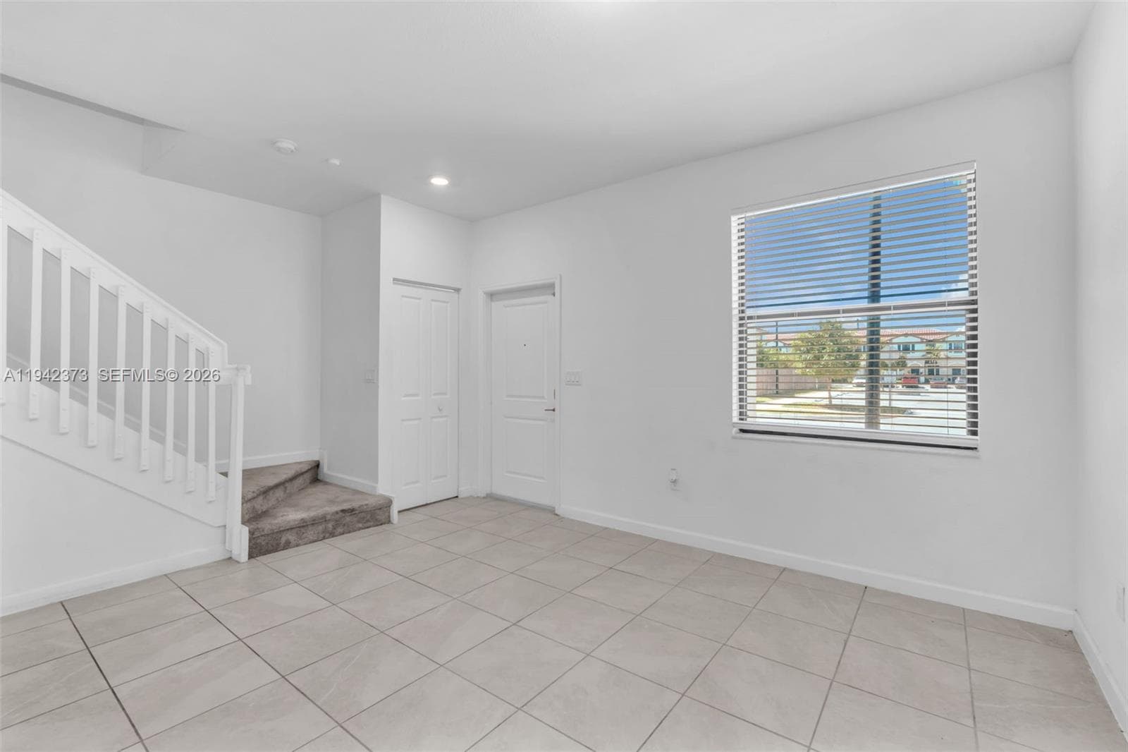 11869 SW 246th Ter photo 8