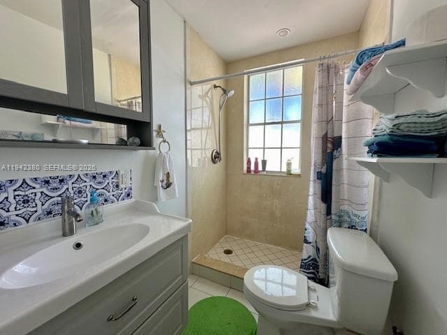 FRIENDLY CORNER CONDO · #940D in Miami Beach - Photo 17