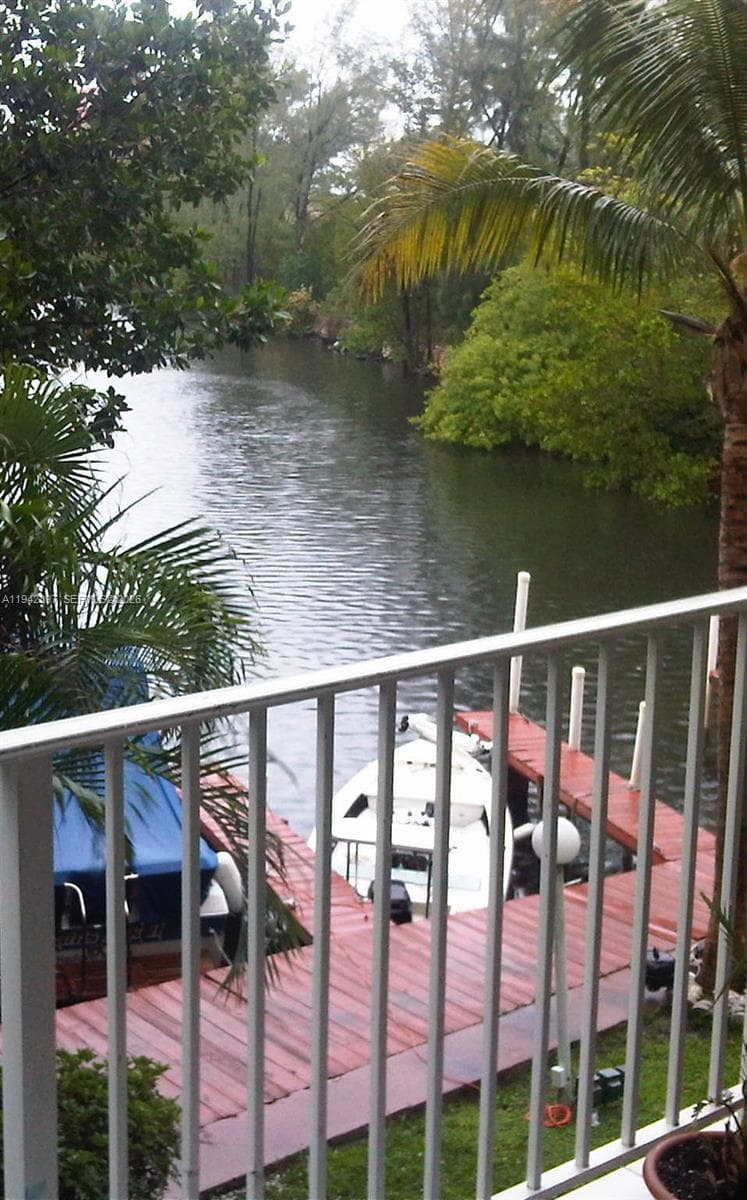 INTRACOASTAL POINT CONDO · #201 in North Miami Beach - Photo 2
