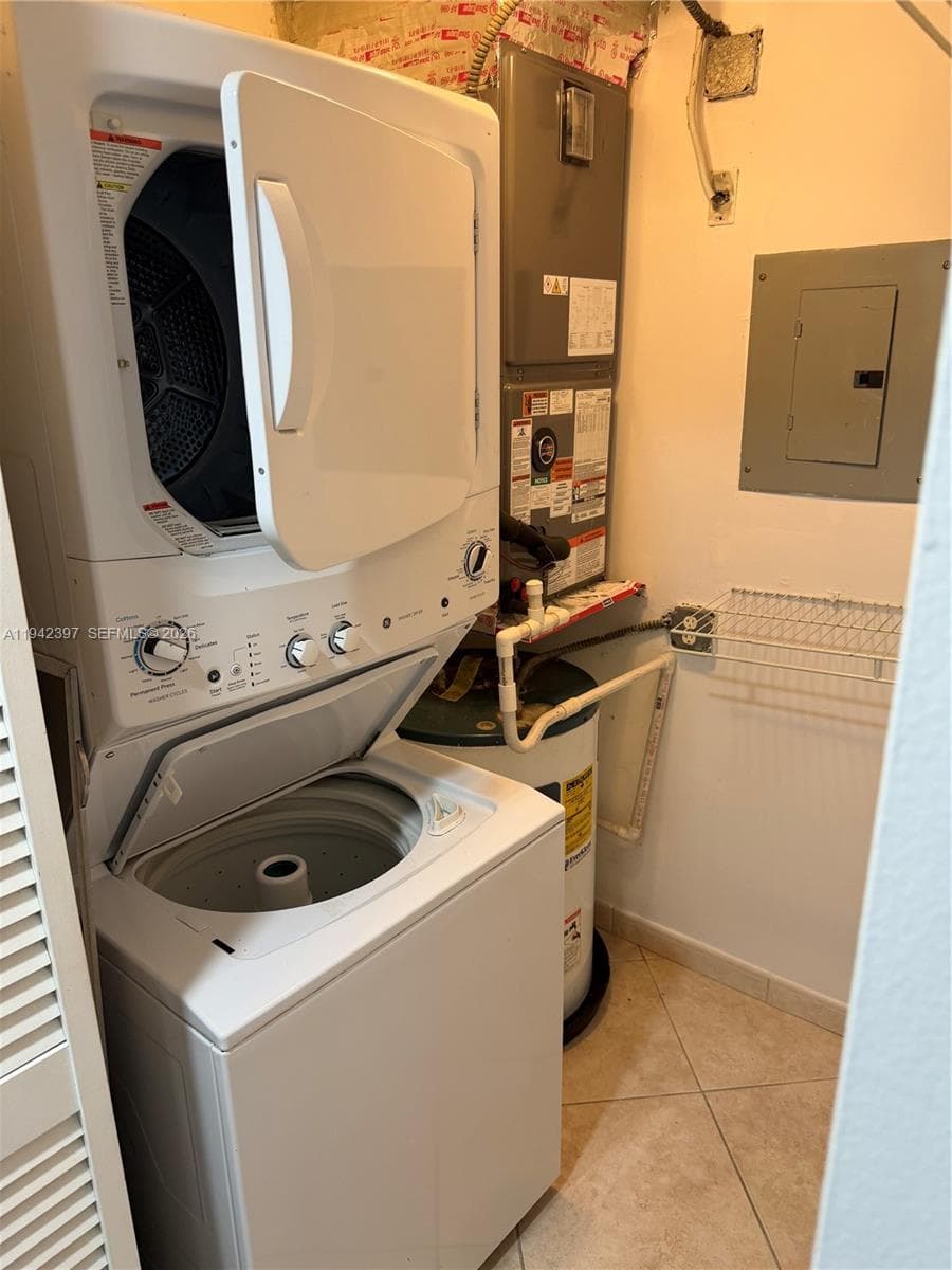 INTRACOASTAL POINT CONDO · #201 in North Miami Beach - Photo 16