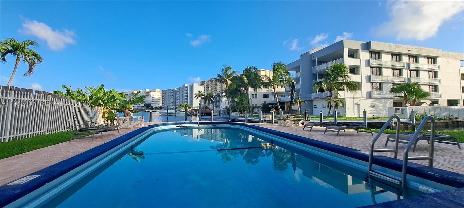GOLDEN ISLES LAKES CONDO · #2A in Hallandale Beach - Photo 12