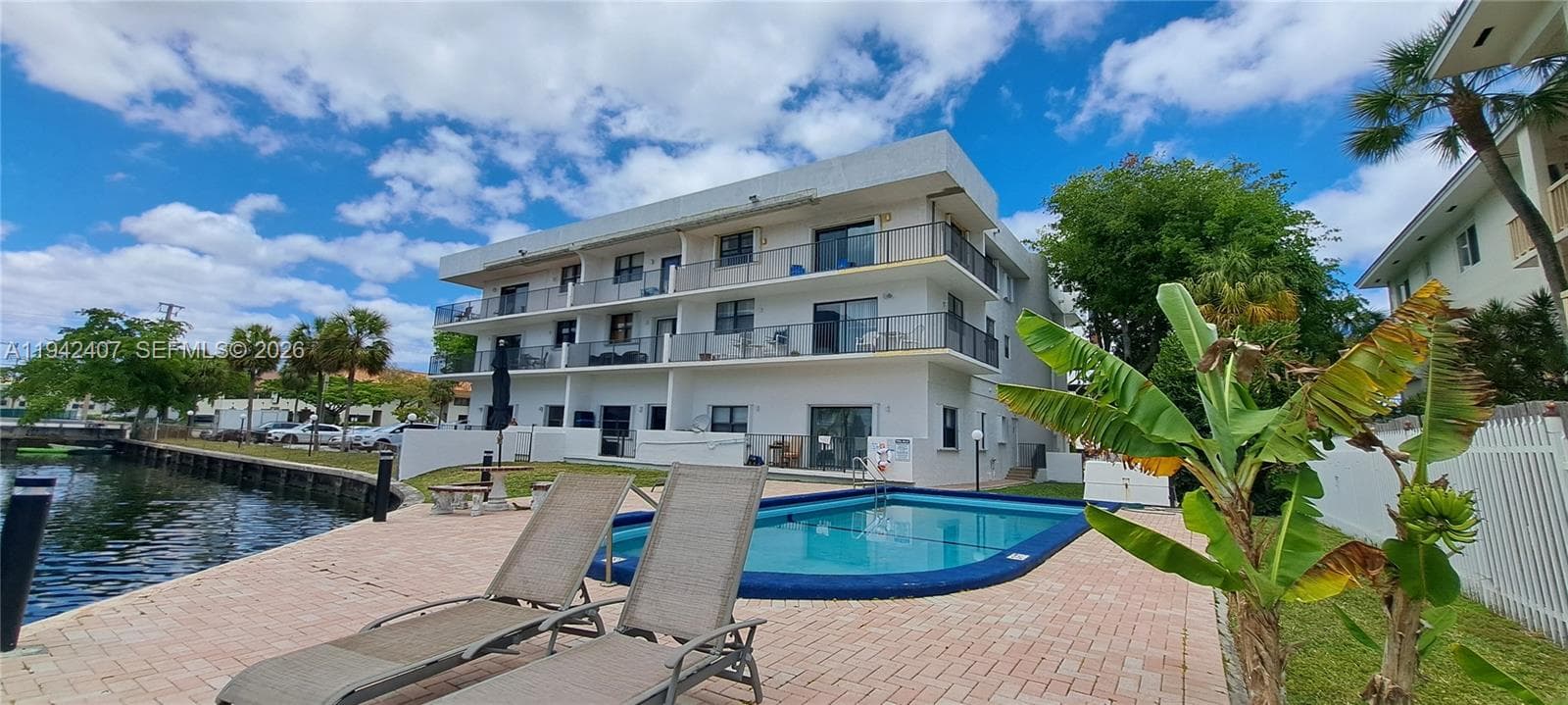 GOLDEN ISLES LAKES CONDO · #2A in Hallandale Beach - Photo 8