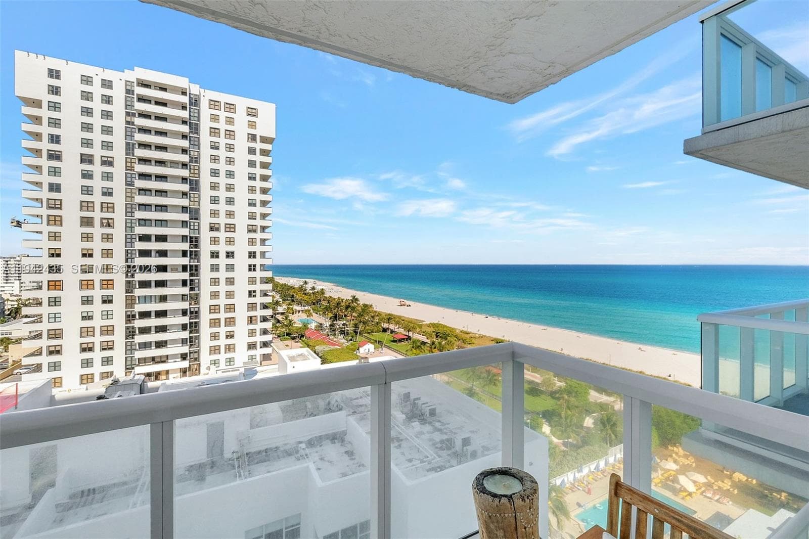 THE ROYAL CLUB CONDO · #1402 in Miami Beach - Photo 1