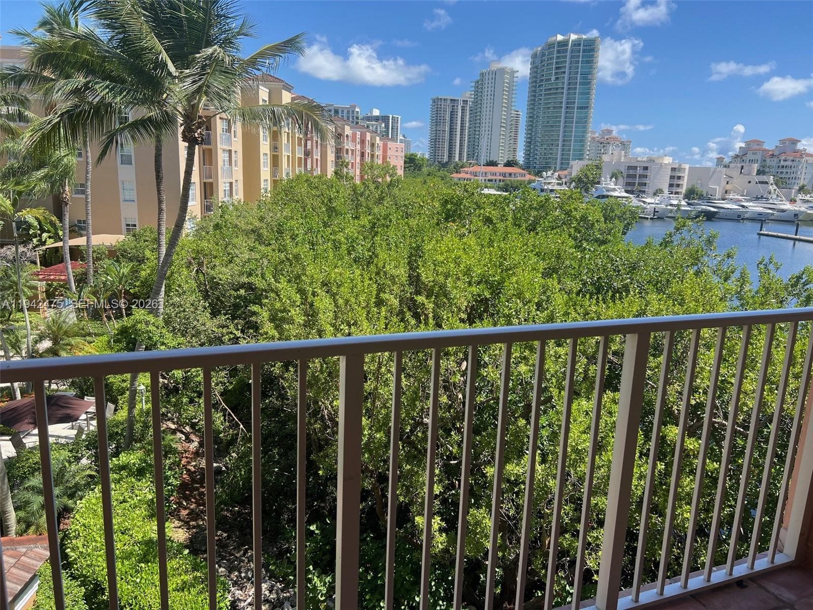 THE YACHT CLUB AT AVENTUR · #5408 in Aventura - Photo 2