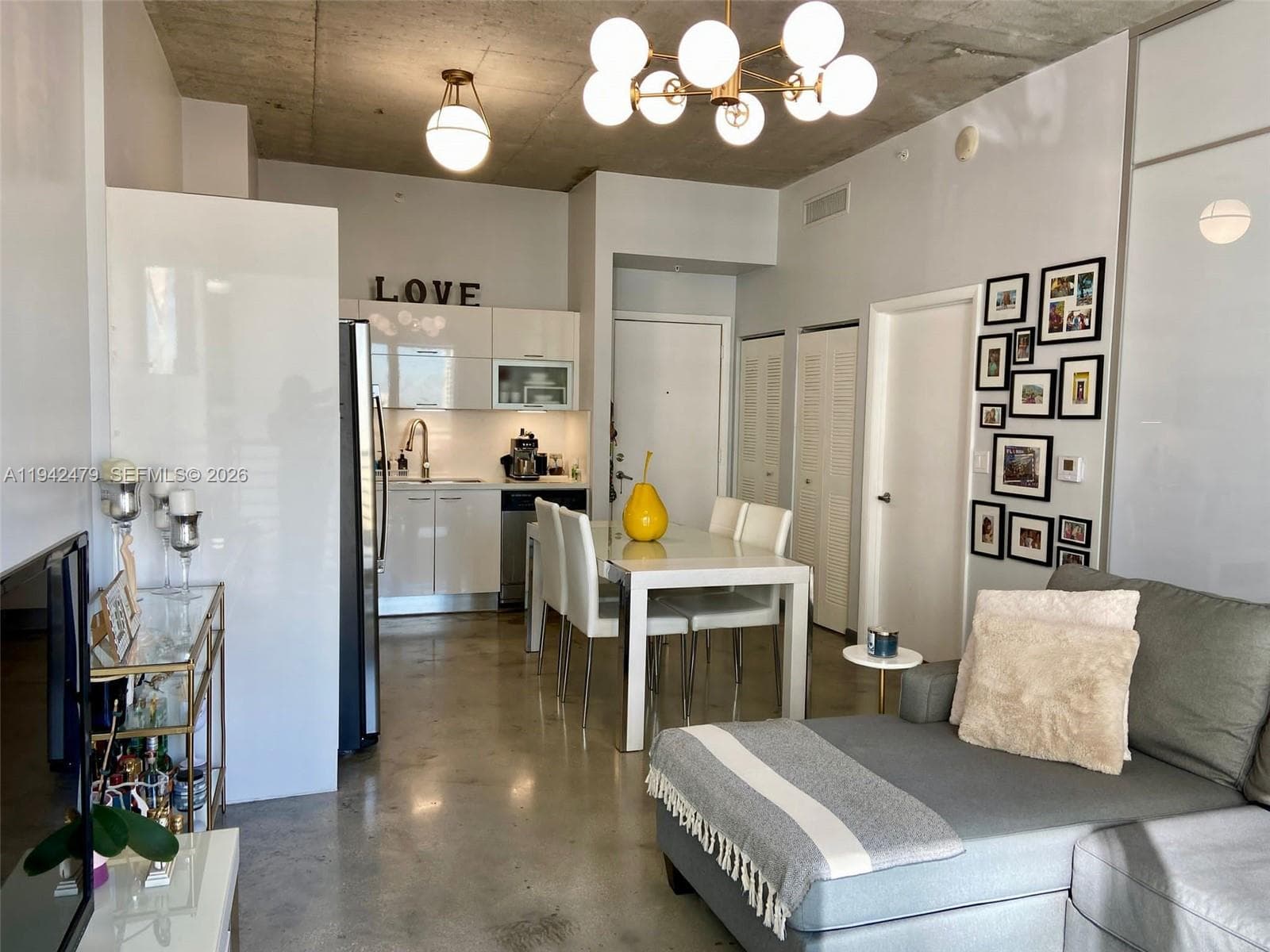 Loft Downtown II · #1803 in Miami - Photo 8