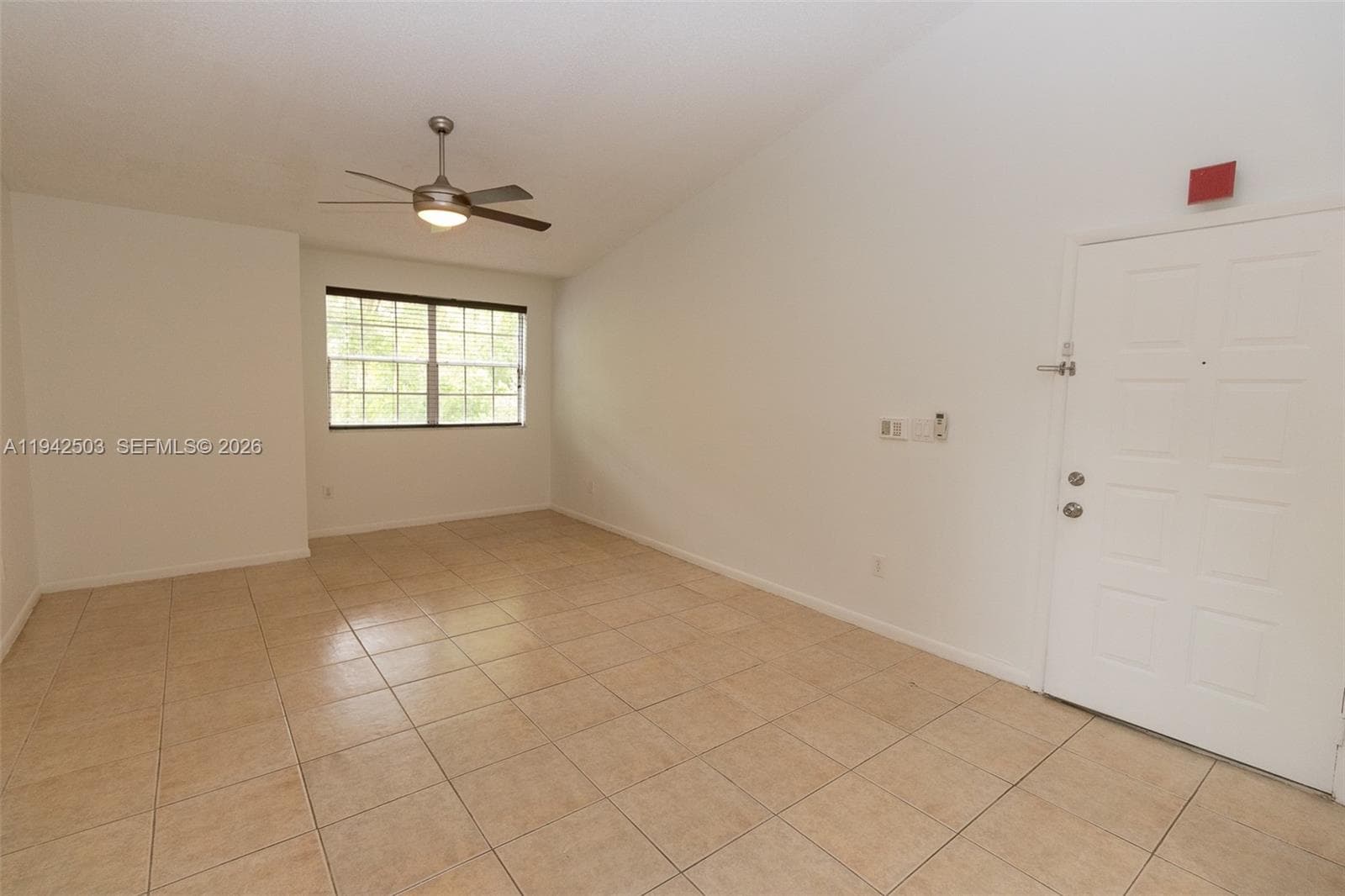 LA HACIENDA COUNTRY CLUB · #P in Hialeah - Photo 9
