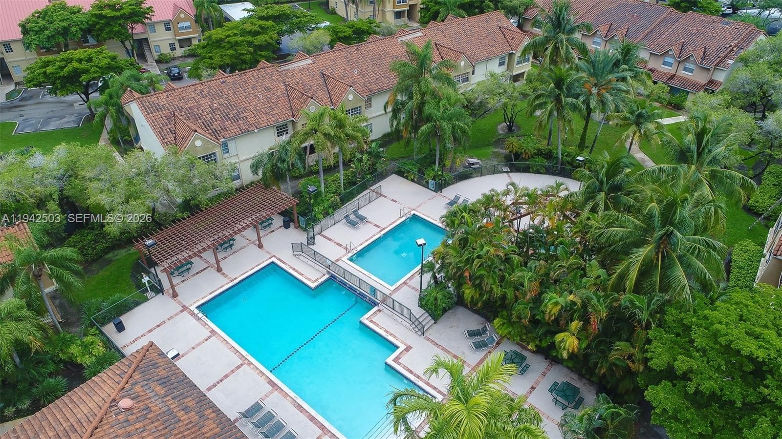 LA HACIENDA COUNTRY CLUB · #P in Hialeah - Photo 21