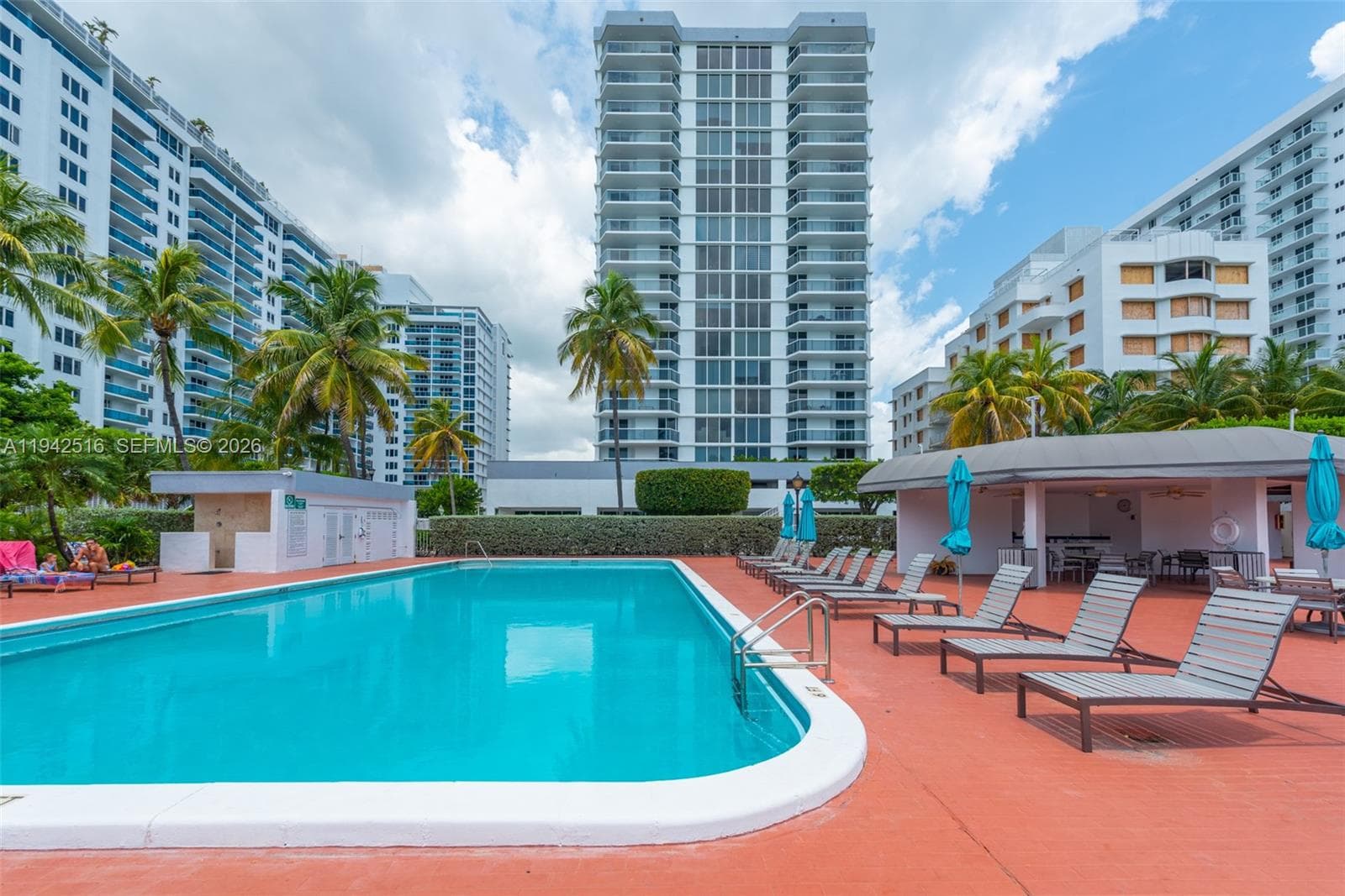 THE RIVIERA CONDO · #1007 in Miami Beach - Photo 24