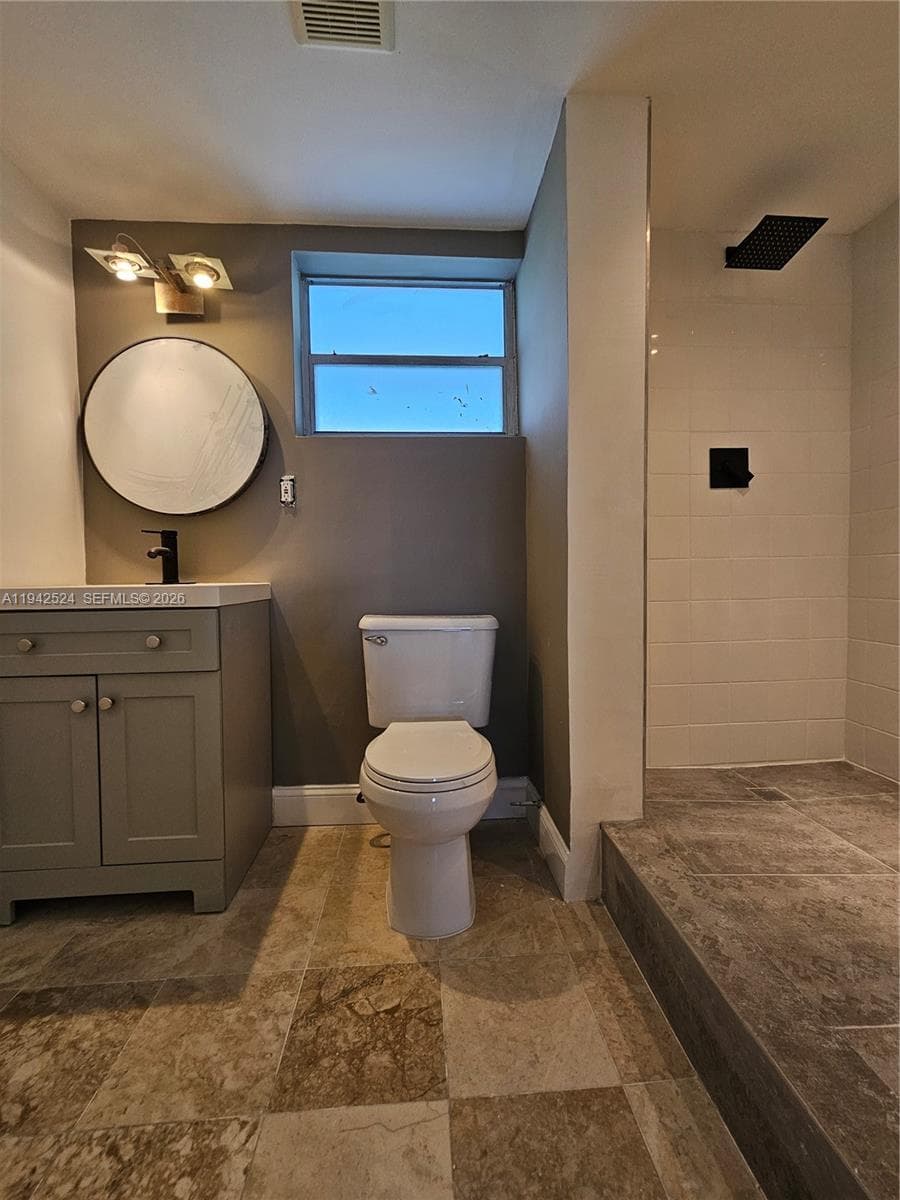 EDEN ISLES CONDO # 4 · #402 in North Miami Beach - Photo 11