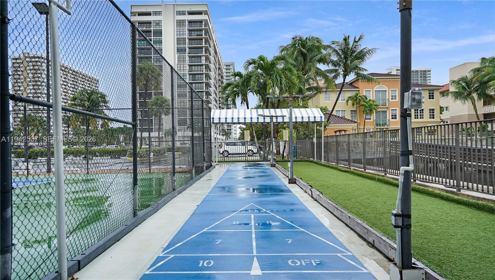 Avant Garde · #1206 in Hallandale Beach - Photo 49
