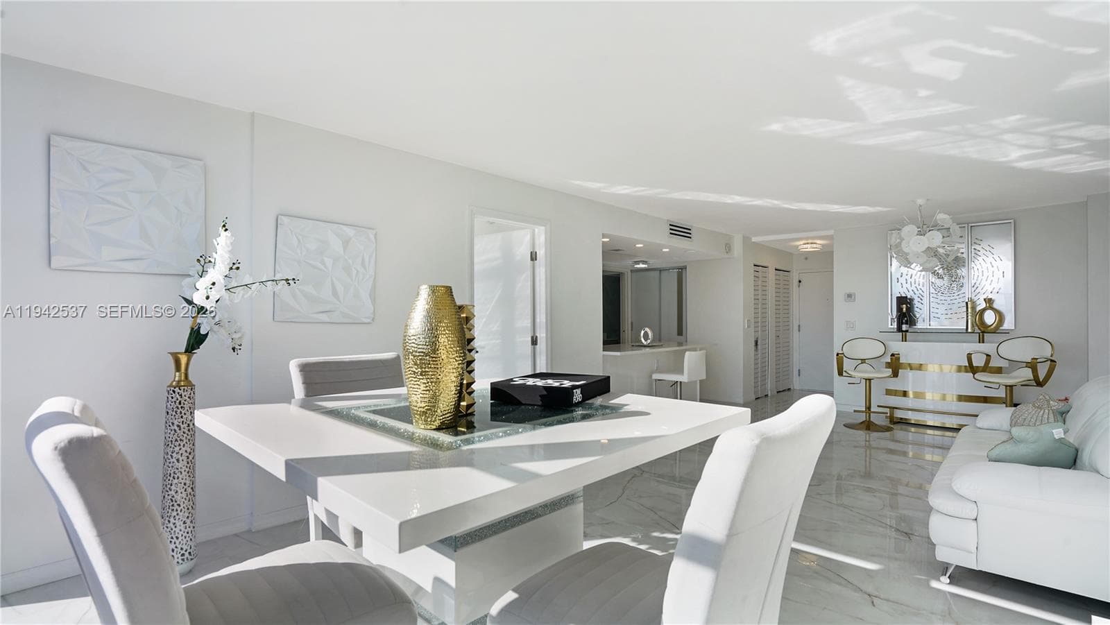 Avant Garde · #1206 in Hallandale Beach - Photo 14