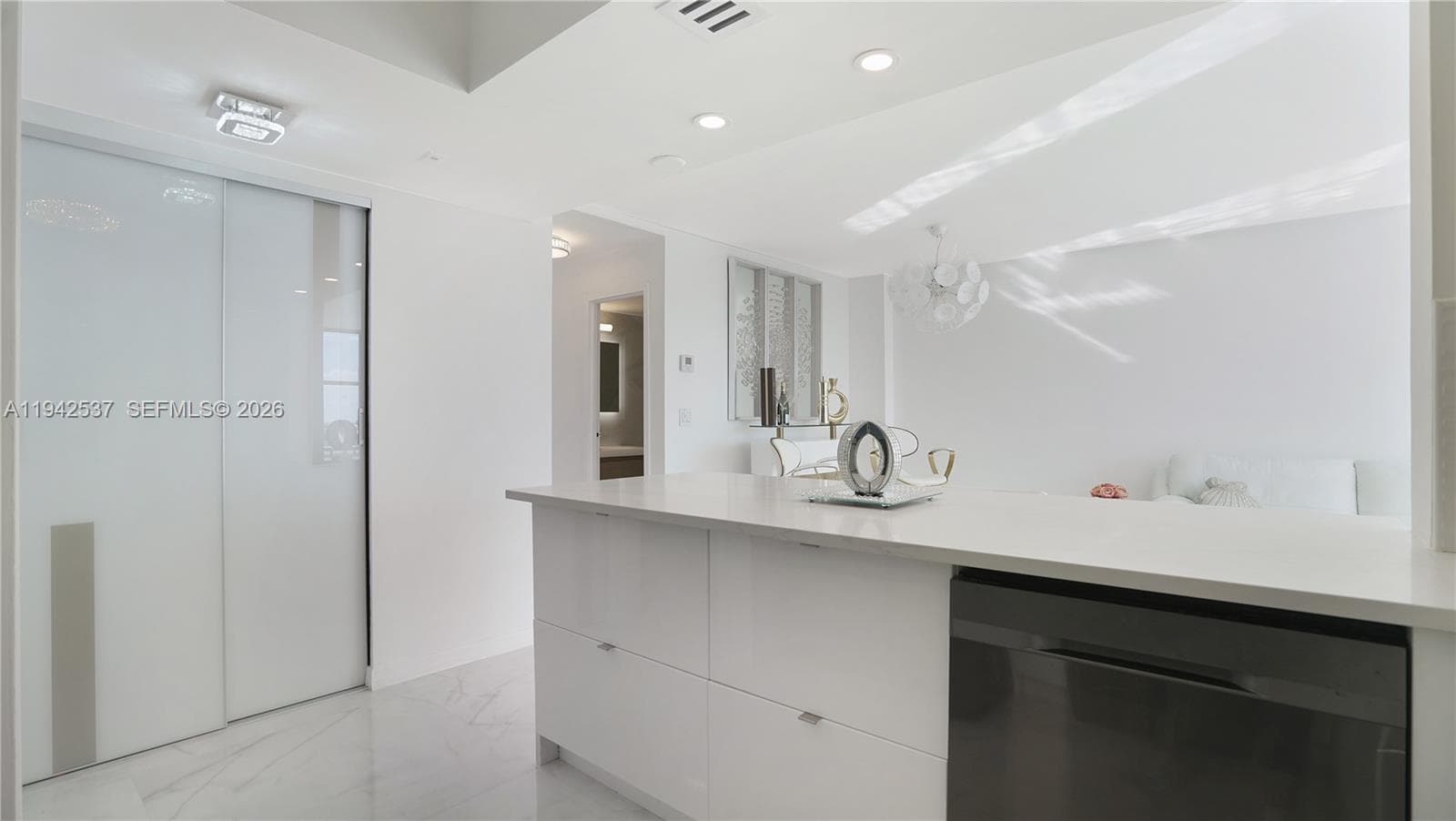 Avant Garde · #1206 in Hallandale Beach - Photo 19