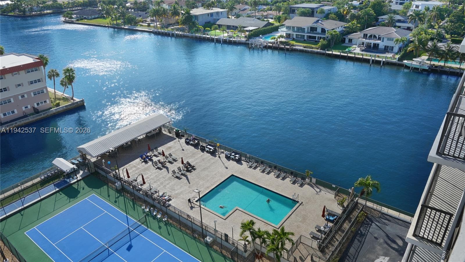 Avant Garde · #1206 in Hallandale Beach - Photo 40