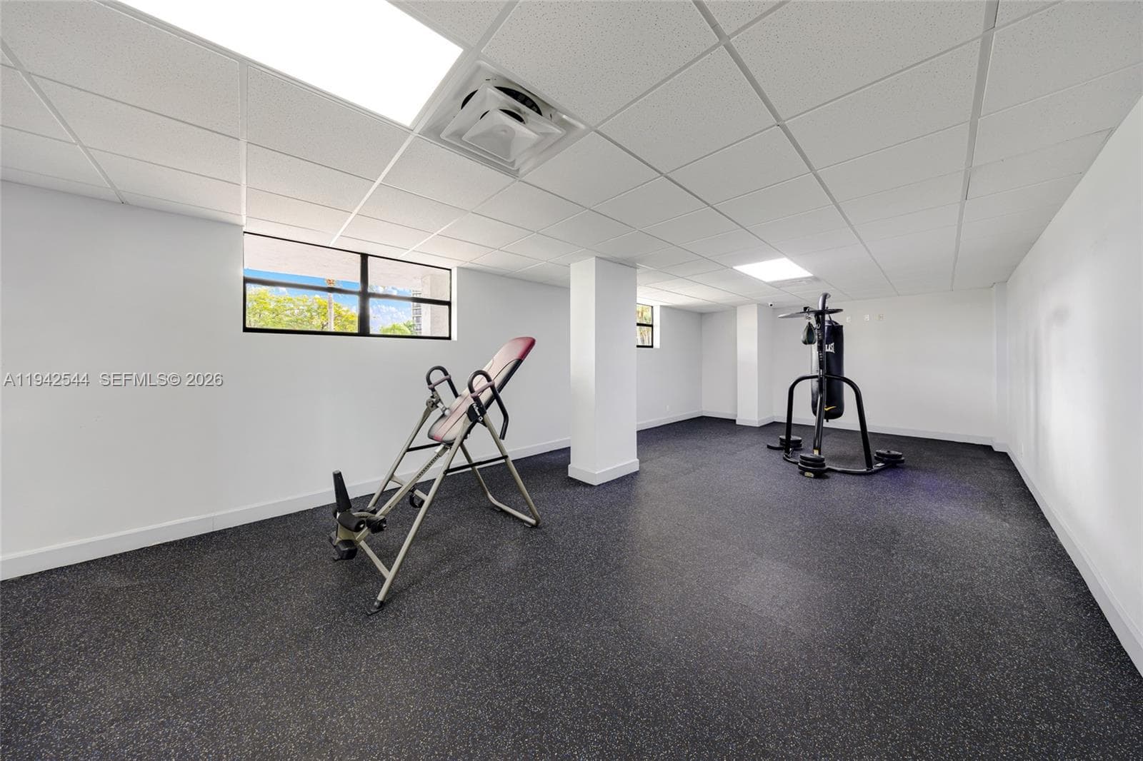 Towers of Oceanview South · #1114 in Hallandale Beach - Photo 46