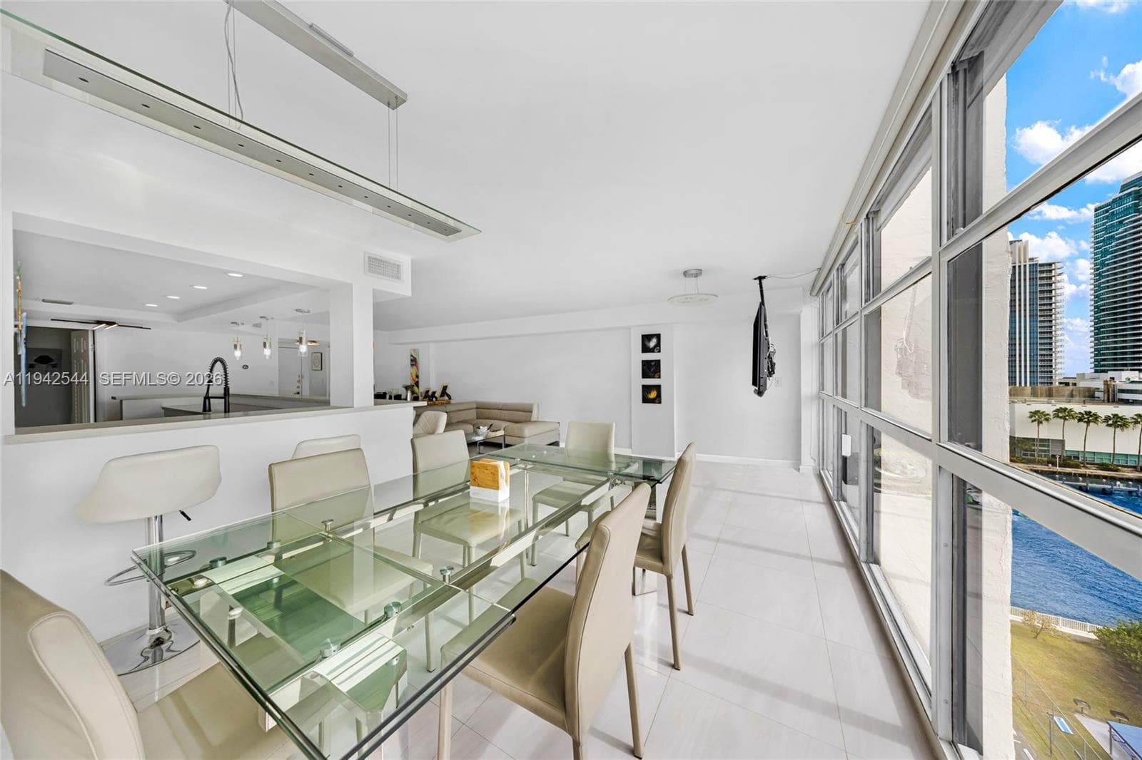 Towers of Oceanview South · #1114 in Hallandale Beach - Photo 7