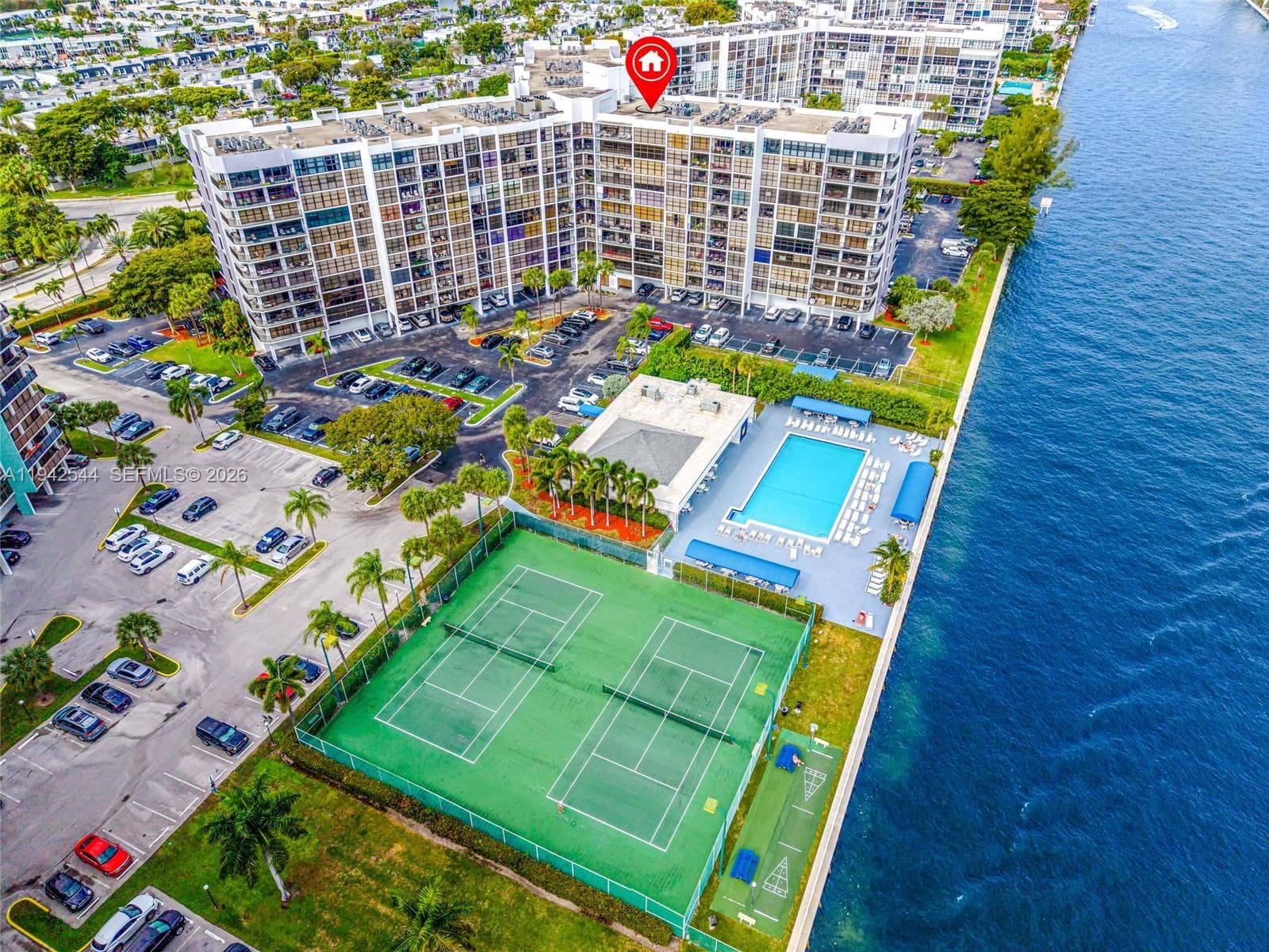 Towers of Oceanview South · #1114 in Hallandale Beach - Photo 73
