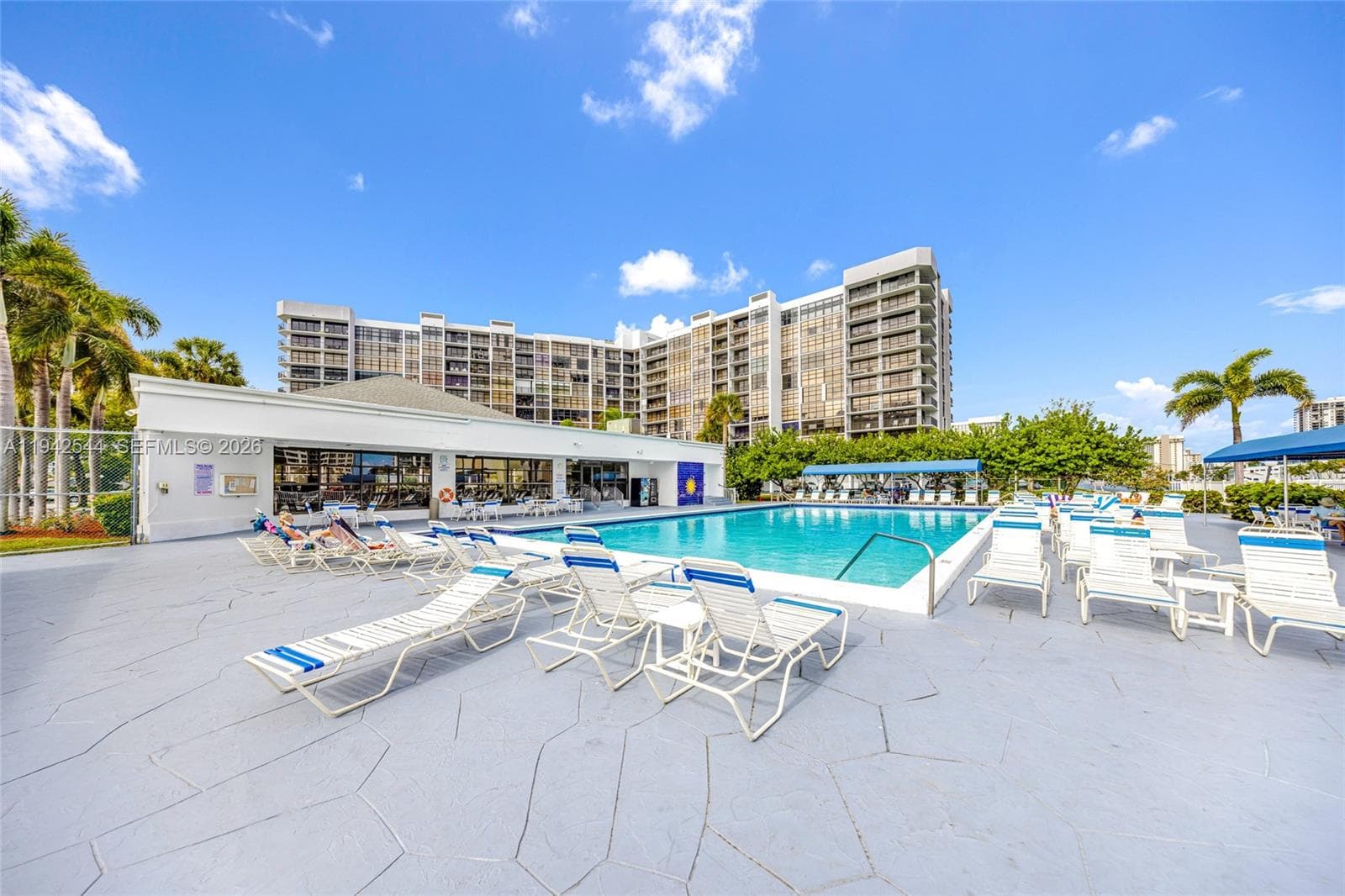 Towers of Oceanview South · #1114 in Hallandale Beach - Photo 50