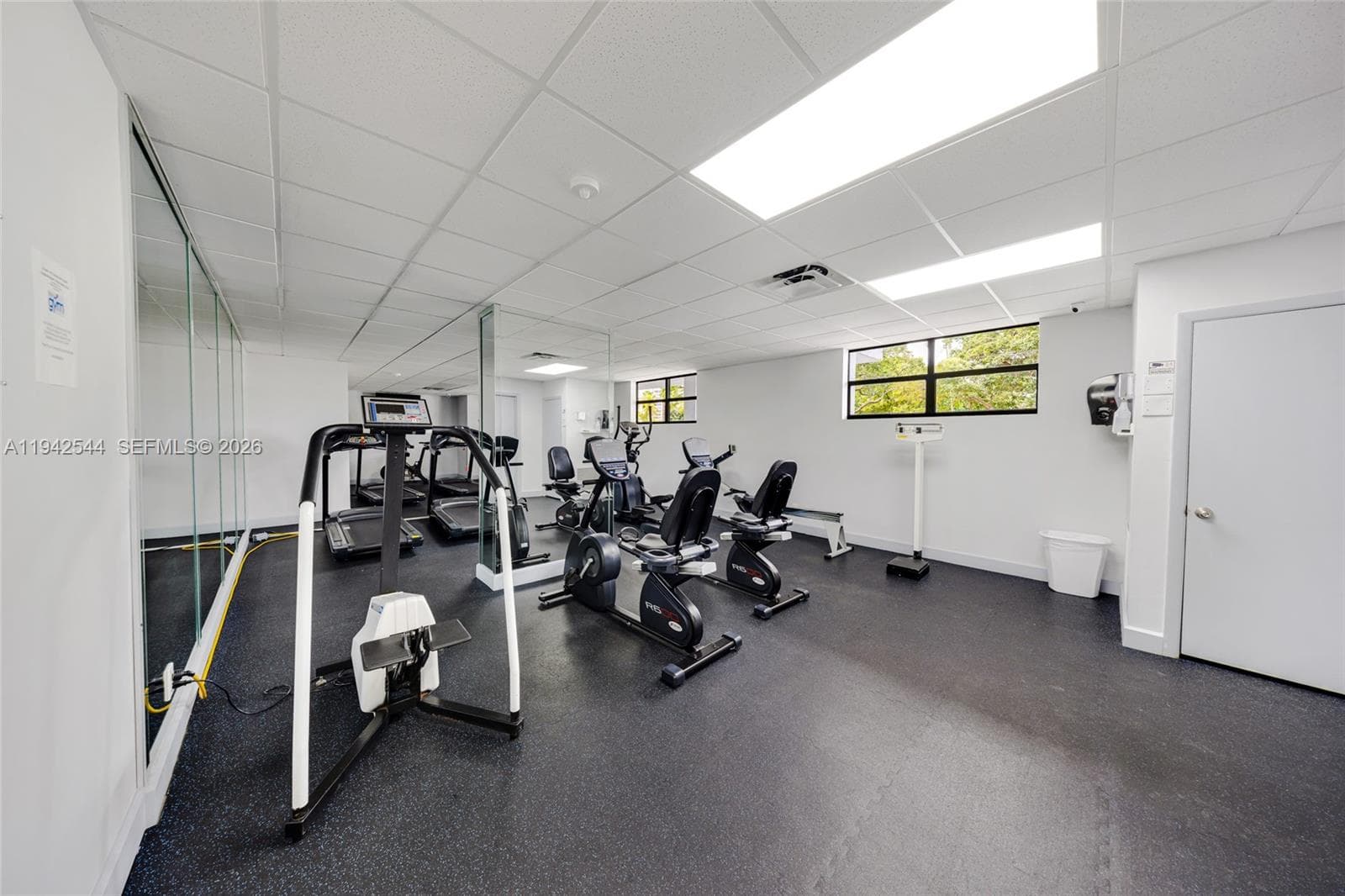 Towers of Oceanview South · #1114 in Hallandale Beach - Photo 44