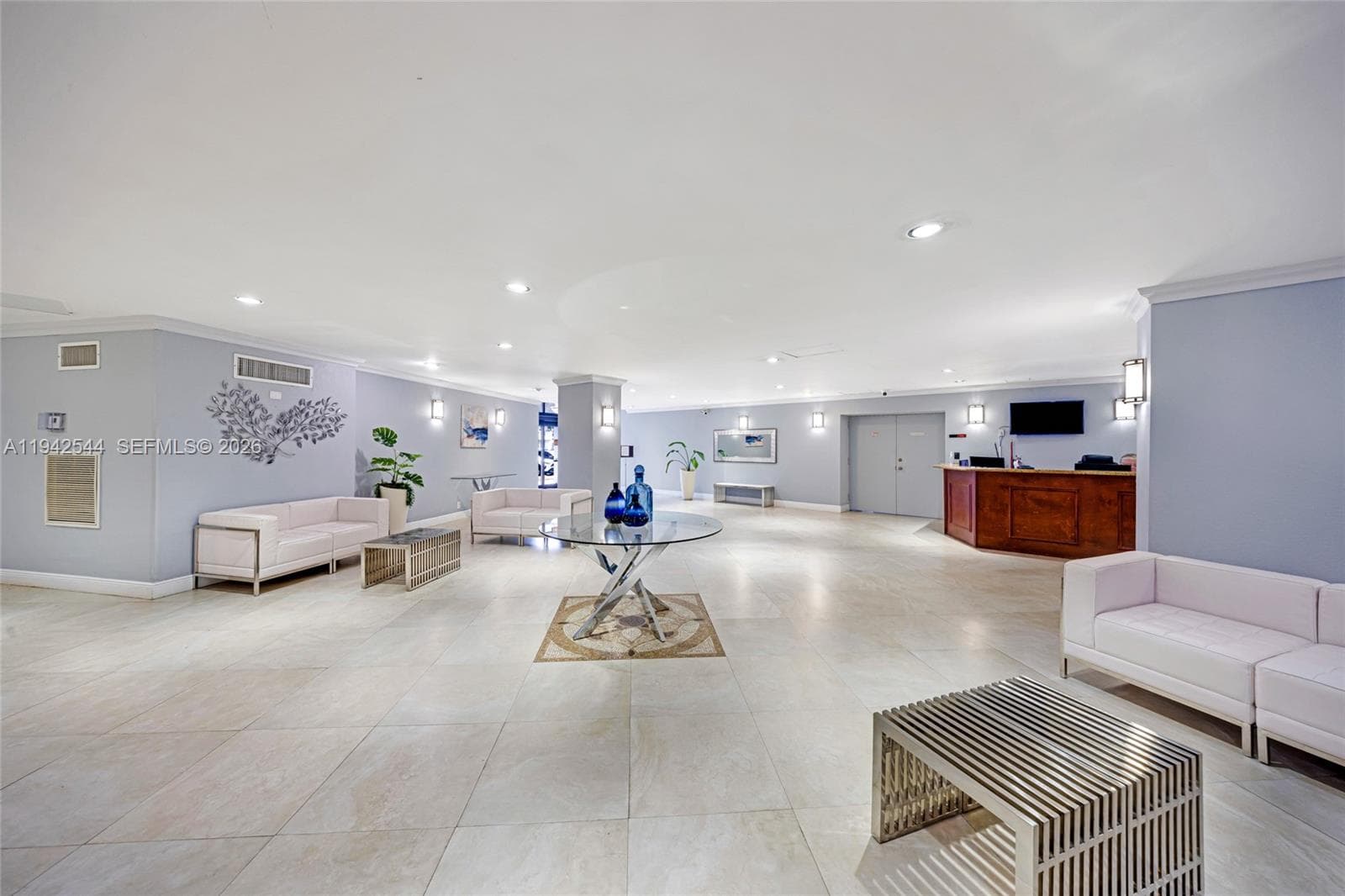 Towers of Oceanview South · #1114 in Hallandale Beach - Photo 35