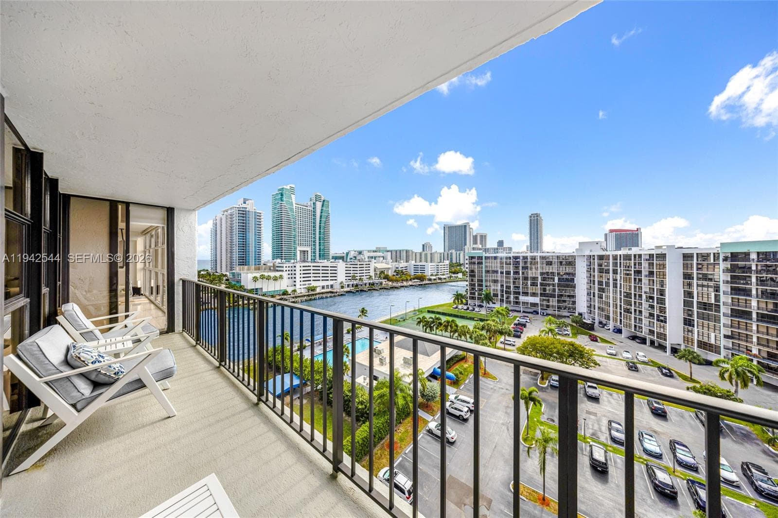 Towers of Oceanview South · #1114 in Hallandale Beach - Photo 29