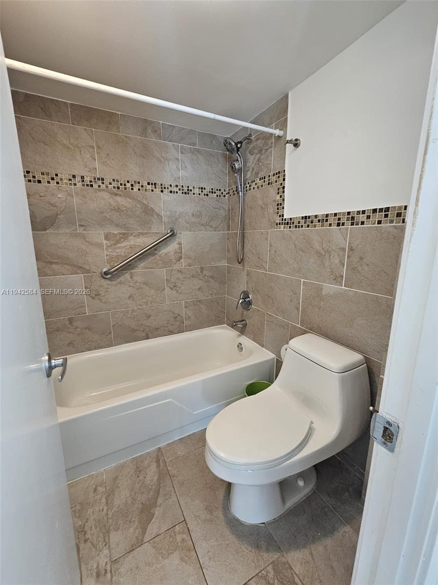 BURLEIGH HOUSE CONDO · #1011 in Miami Beach - Photo 12