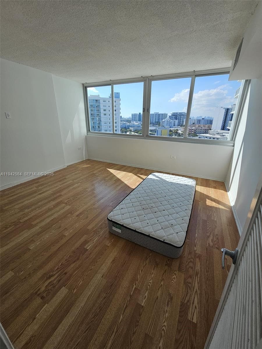 BURLEIGH HOUSE CONDO · #1011 in Miami Beach - Photo 9