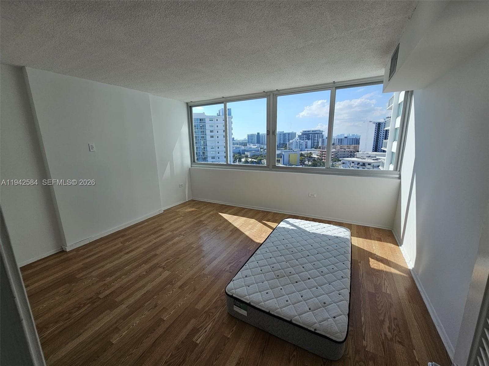 BURLEIGH HOUSE CONDO · #1011 in Miami Beach - Photo 11
