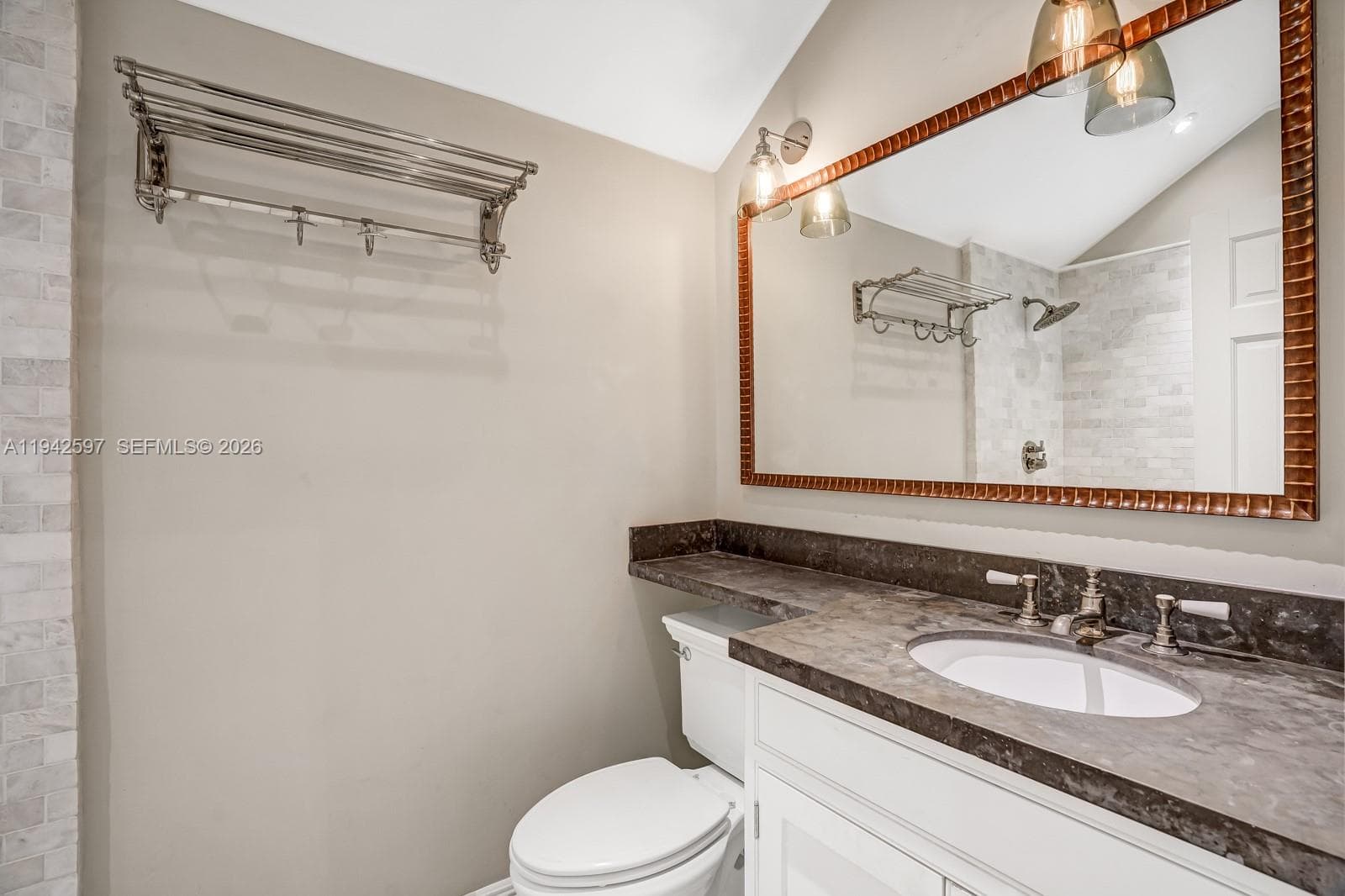 530 Melaleuca Ln photo 20