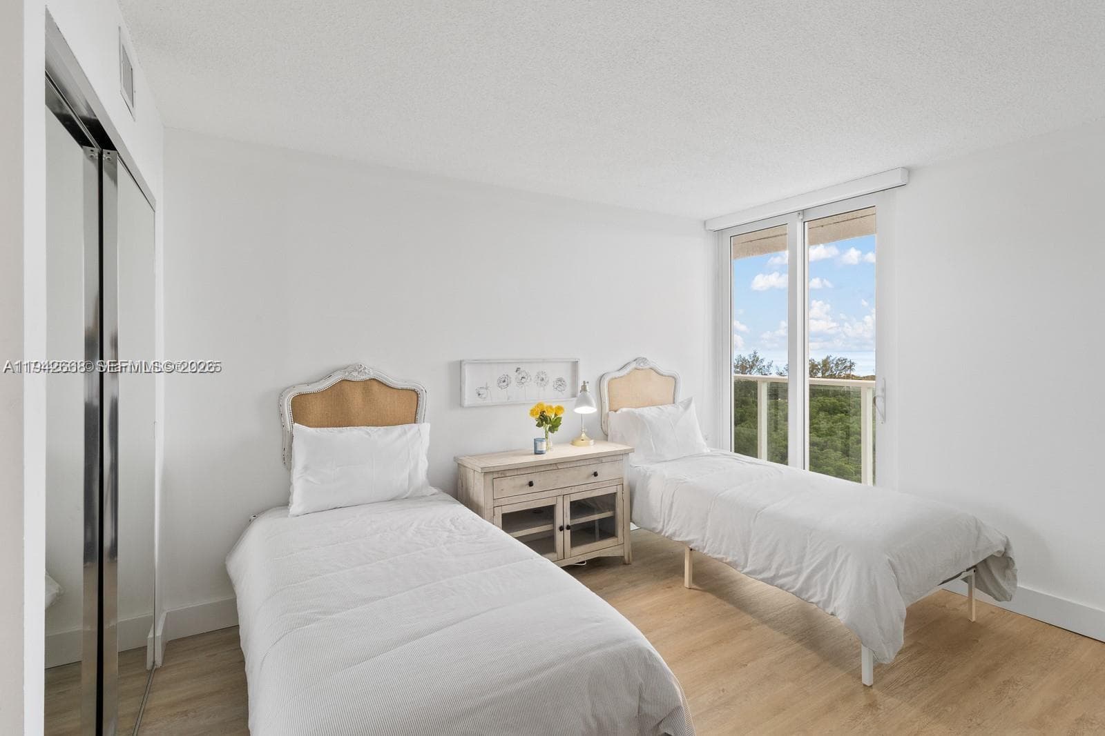 ARLEN HOUSE EAST CONDO · #1024 in Sunny Isles Beach - Photo 12