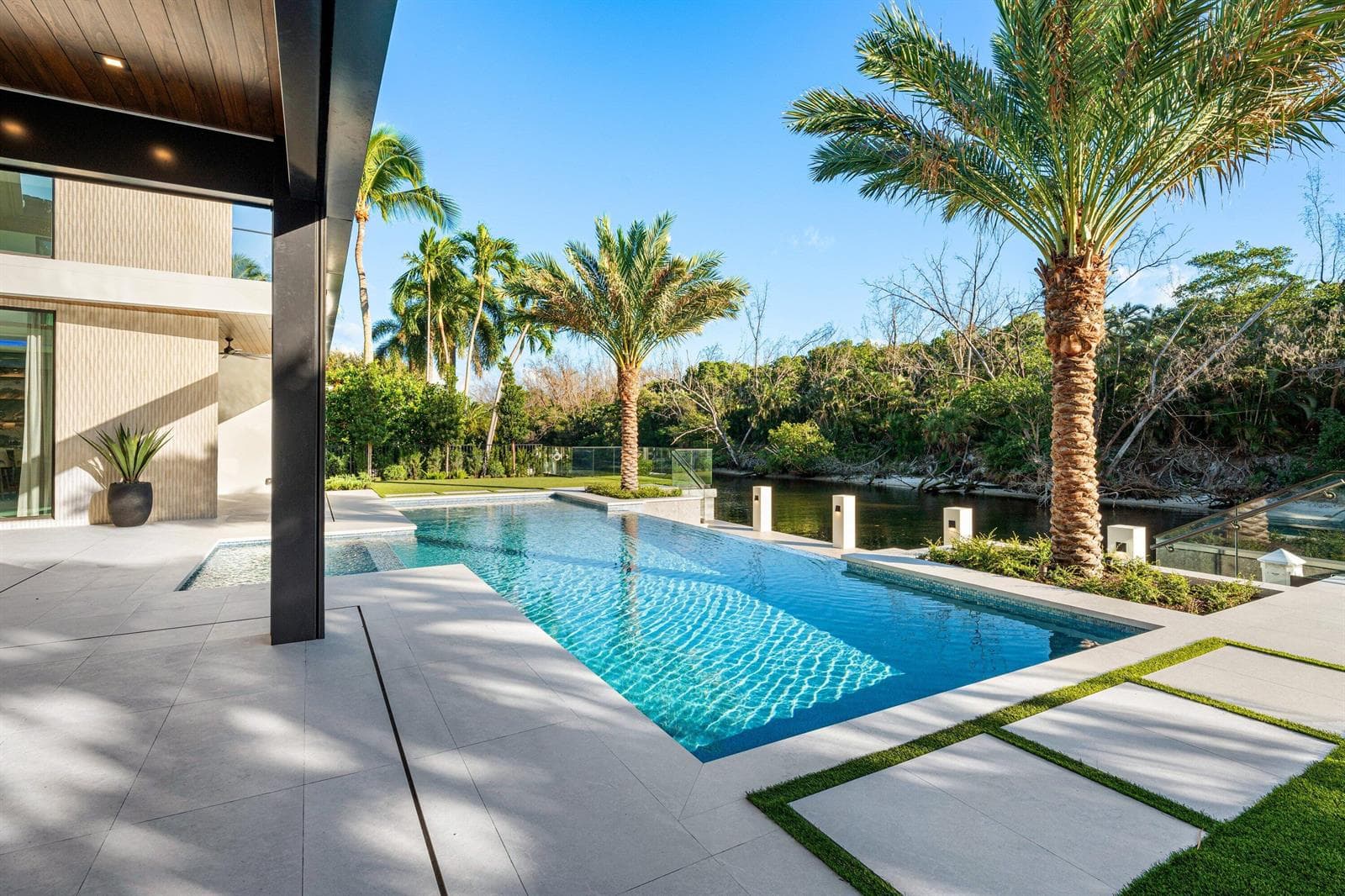 088-234AlexanderPalmRoad-BocaRaton-FL-33