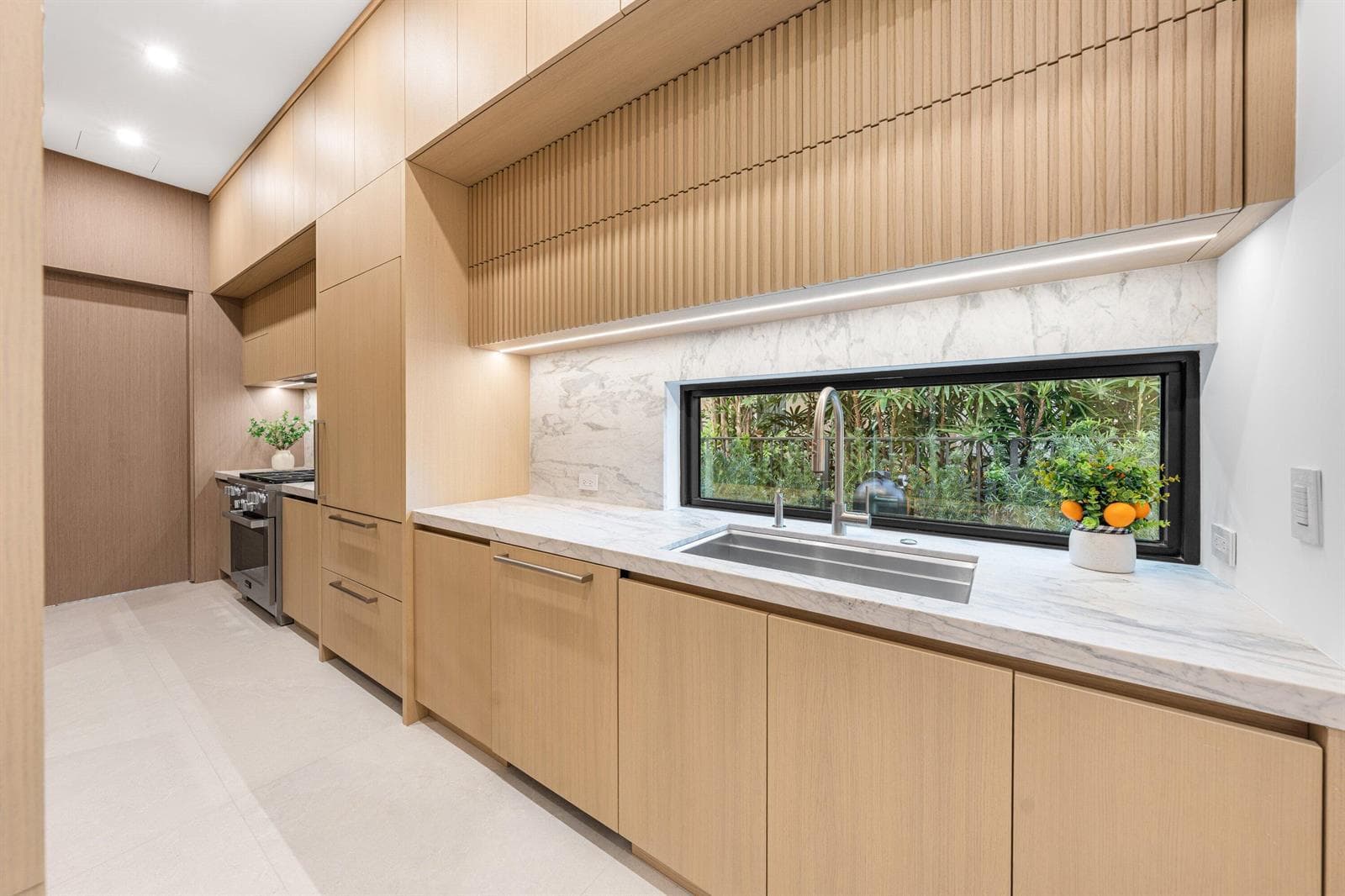 033-234AlexanderPalmRoad-BocaRaton-FL-33