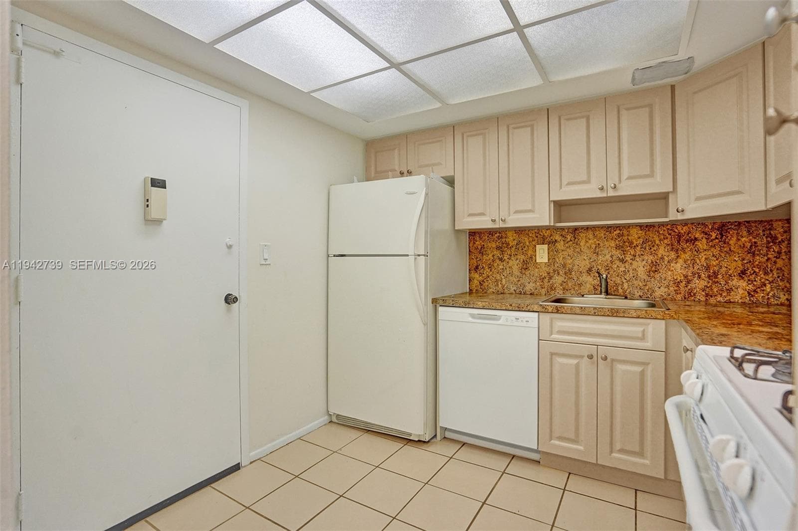 PARKER TOWER CONDO · #1909 in Hallandale Beach - Photo 22