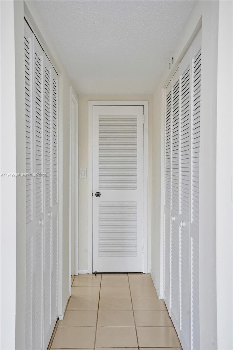 PARKER TOWER CONDO · #1909 in Hallandale Beach - Photo 33