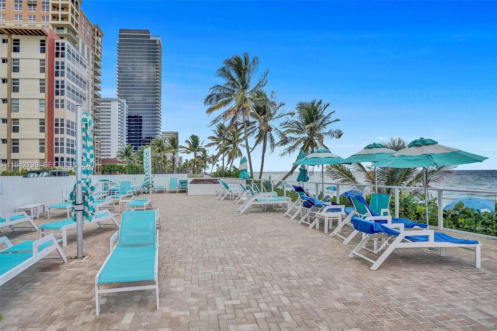 PARKER TOWER CONDO · #1909 in Hallandale Beach - Photo 40