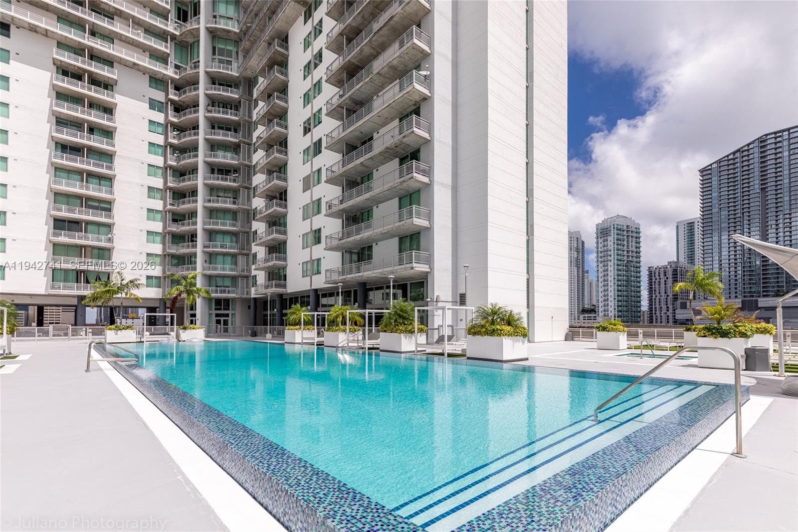 NEO VERTIKA CONDO · #PHI17 in Miami - Photo 47